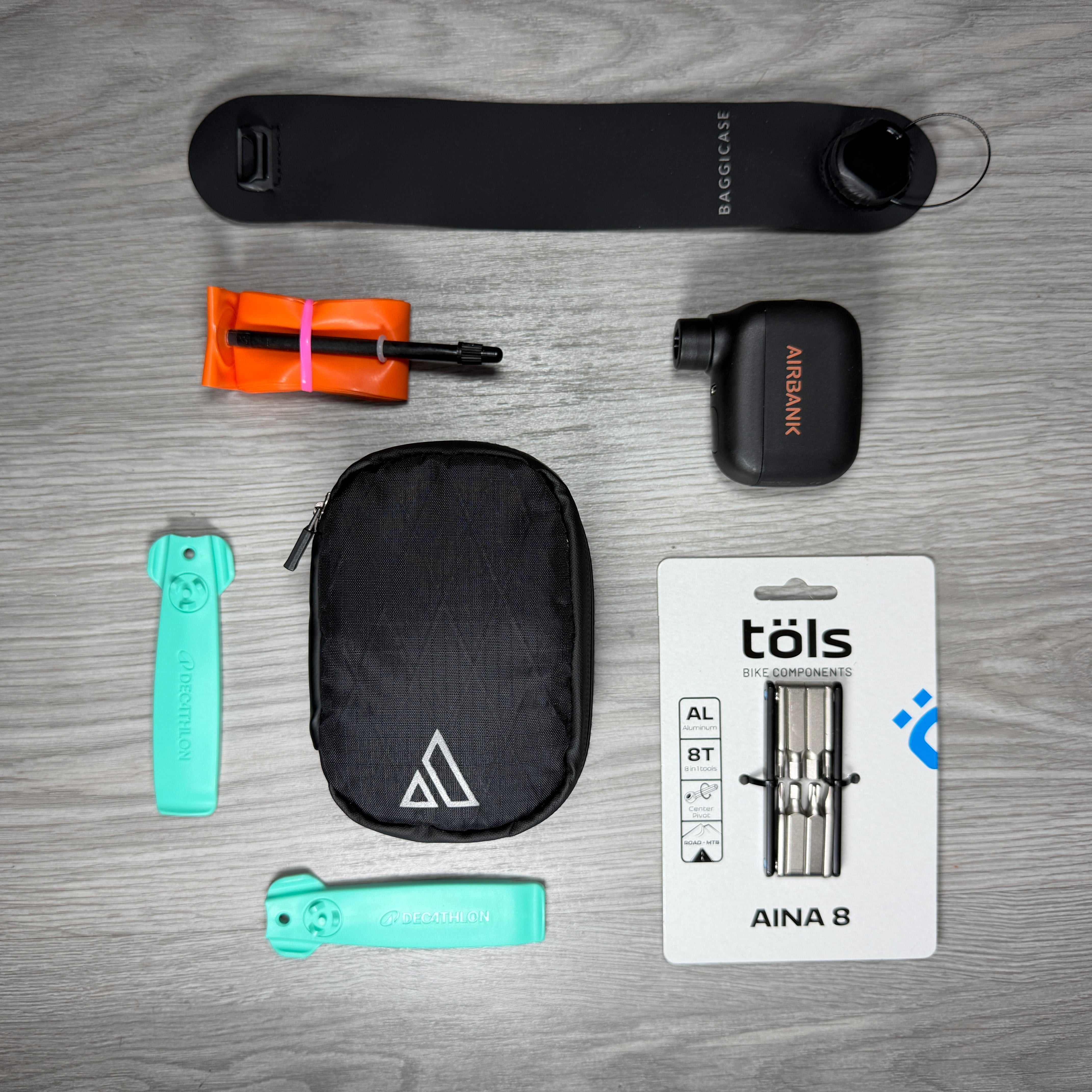 Baggicase GripPack Air Kit — Bolsa + mini inflador + multiherramienta + desmontables + cámara